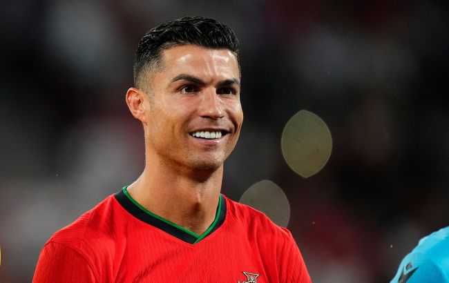 Сыграет ли Роналду на ЧМ-2026 после красной карточки? Соперники Португалии получили неожиданную новость