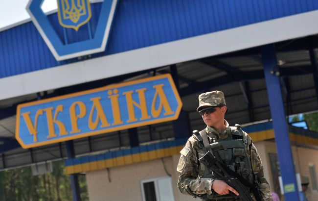 Виїзд з України хочуть заборонити ще одній категорії українців