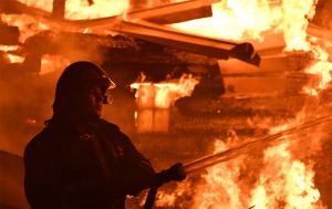 В окупованому Севастополі спалахнули пожежі після атаки дронів