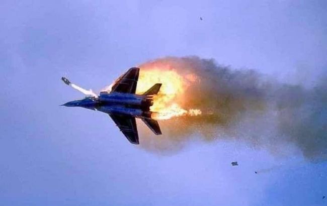 Яркое видео уничтожения самолетов РФ оказалось графикой. Но все равно - красиво