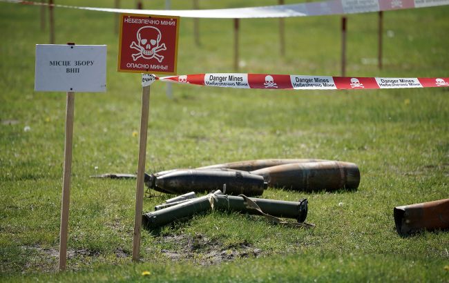 В Харківській області поліцейські знайшли міни та боєприпаси