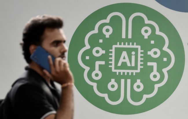 Гаряча лінія Мінцифри: на дзвінки українців цілодобово відповідатиме ШІ