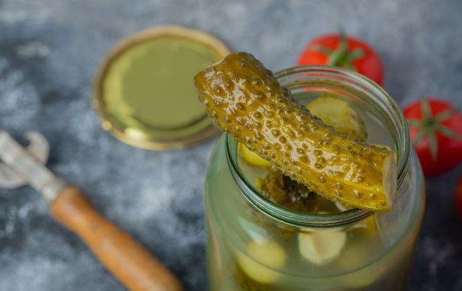 Точные пропорции для идеального маринада: вот сколько нужно сахара, соли и уксуса