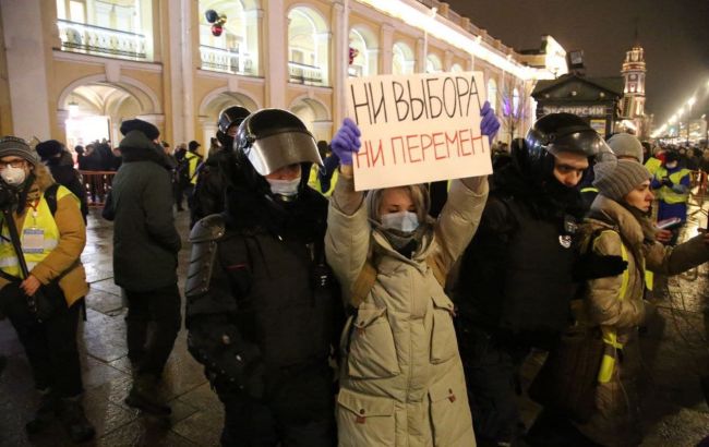 Кількість затриманих на протести в Росії наближається до 4 000