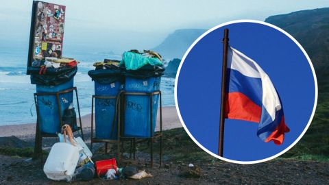 Український футболіст у Туреччині зняв і викинув у смітник російський прапор (відео)
