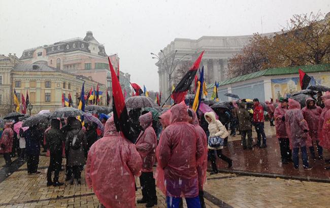 "Марш возмущенных" в центре Киева завершился