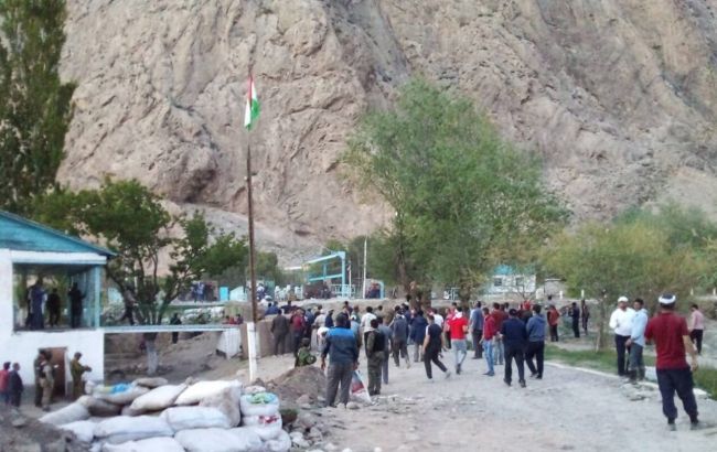 В Киргизии возросло число пострадавших во время конфликта на границе