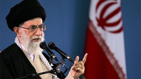Верховный лидер Ирана заявил, что американцы будут изгнаны из Ирака и Сирии