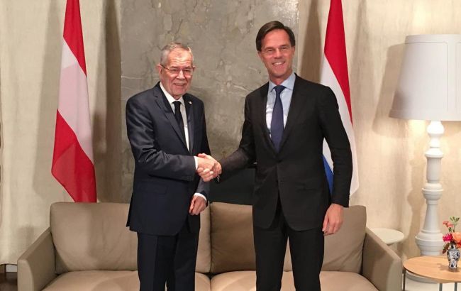 Прем'єр Нідерландів обговорив з президентом Австрії війну в Україні