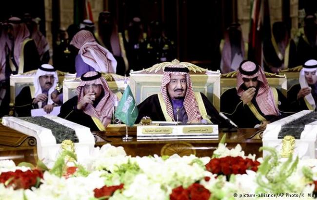 У Саудівській Аравії прогнозують рекордний дефіцит бюджету