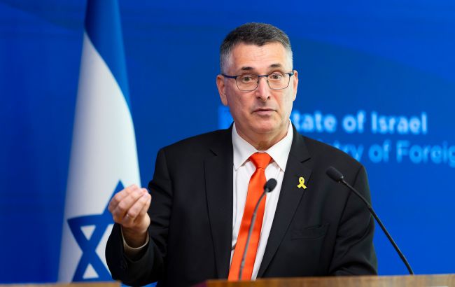 Глава МИД Израиля Саар прибыл в Киев