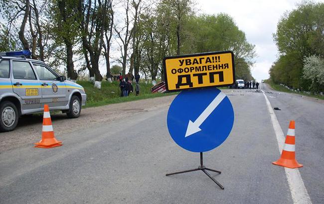 Во Львовской области в ДТП с грузовиком погибли три человека