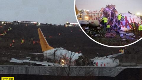 В Стамбуле самолет с пассажирами загорелся и развалился на части: фото и видео