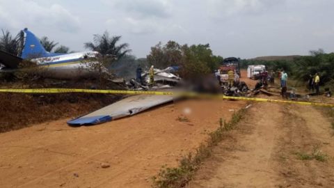 В Колумбии в результате крушения самолета погибли 12 человек