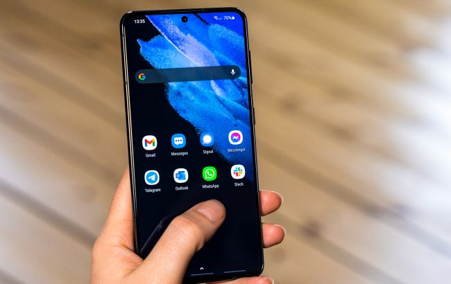 Samsung готує відповідь Apple і Google: серію Galaxy S27 повністю перезапустять