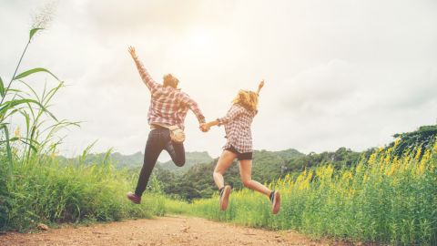 Як стати щасливою людиною: відпустіть ці речі з життя негайно