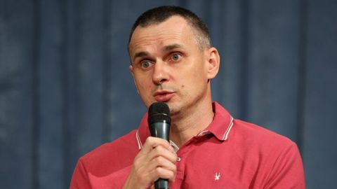 У Донецьк - тільки на танках: Сенцов зробив рішучу заяву