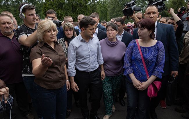 Президент зустрівся з родичами загиблих шахтарів