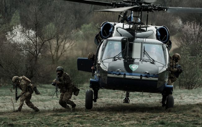 Бойові медики ГУР здійснили масову евакуацію поранених (відео)