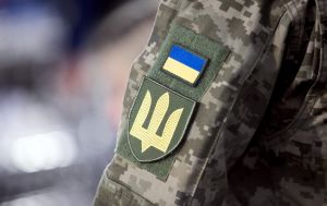 Скандал у ЗМІ через відео з побиттям військового командиром: у ЗСУ дали пояснення