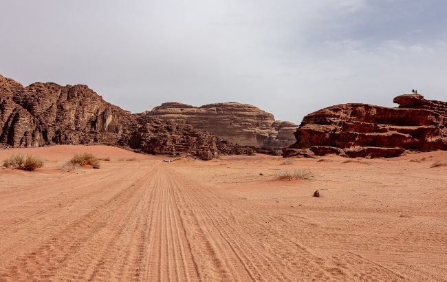 Где дождя нет практически никогда: 3 самых сухих места на планете (фото, видео)