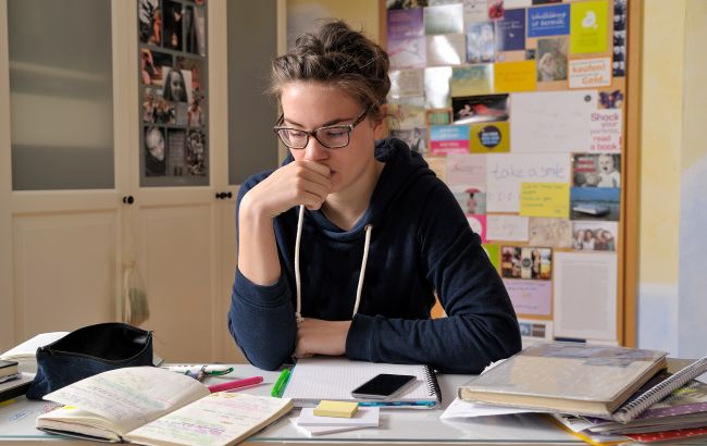 Как украинские школьники за рубежом могут присоединиться к олимпиадам: пошаговая инструкция