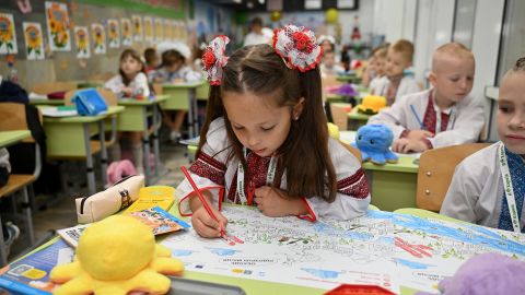 Ближе к дому: в Украине создадут специальные классы для детей с ООП