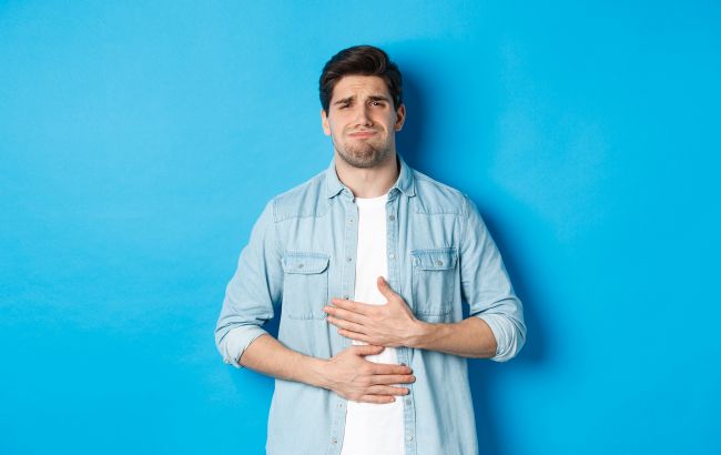 Українцям розповіли, чи дійсно шлунок "розтягується" від переїдання