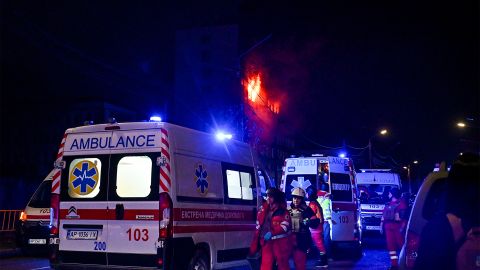 "Шахед" влучив у п'ятиповерхівку в Кривому Розі: розгортають штаб допомоги, э поранені