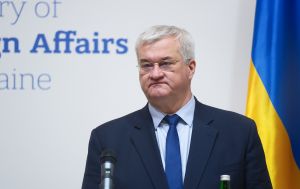 Натяк на посланців Трампа? Сибіга заявив, що візит в Україну "деяких делегацій" перенесли