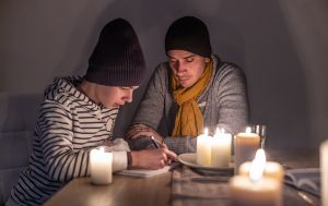 В Киеве света может не быть четыре часа подряд: графики отключений на 4 января