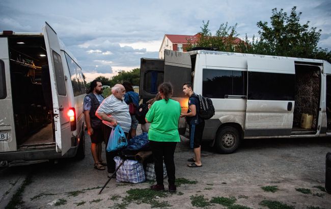 Favbet Foundation помог эвакуировать жителей из оккупированных территорий Херсонской области