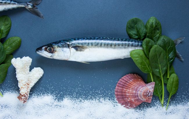 Як смачно замаринувати скумбрію, щоб вона вийшла соковитою: простий рецепт