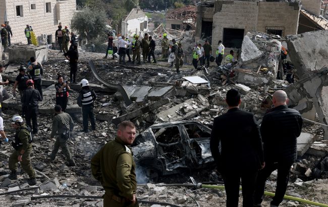 Понад 1000 іранських ракет і до 10 000 снарядів Хезболли: що загрожує Ізраїлю