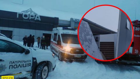 Во Львове из-за снега в магазине обрушилась крыша: видео с места ЧП