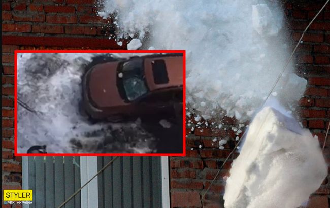 У Києві величезна брила льоду розтрощила автомобіль: сосулепад триває