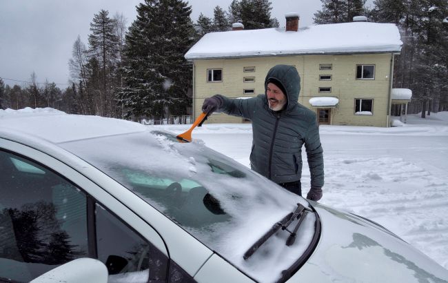 Це потрібно знати всім автомобілістам взимку: прогрівати двигун чи ні