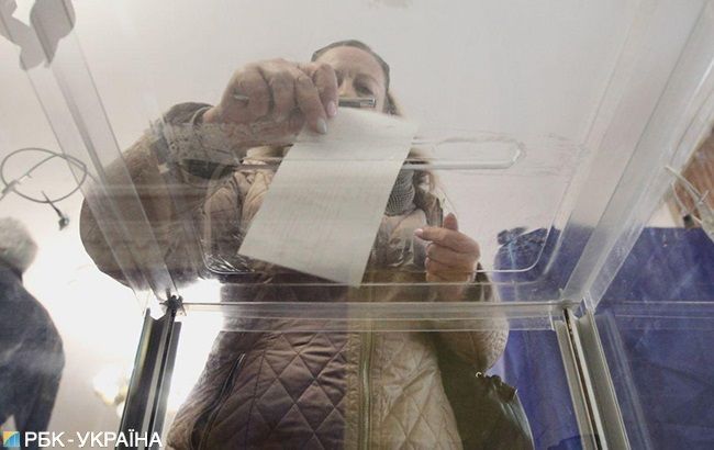 В Киеве ряд избирателей не смогли проголосовать из-за отсутствия необходимых документов