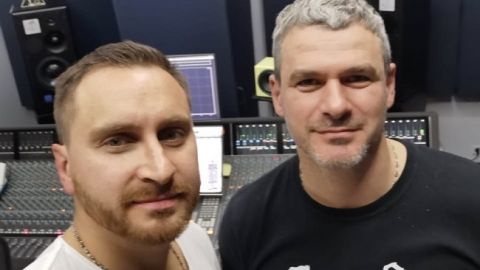 Іграшкова зброя: Арсен Мирзоян презентовал совместный трек с лидером группы "СКАЙ"