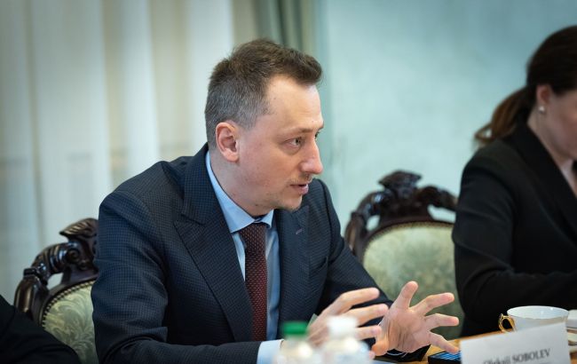 "Працюйте або воюйте": Соболев вказав на важливий нюанс щодо бронювання