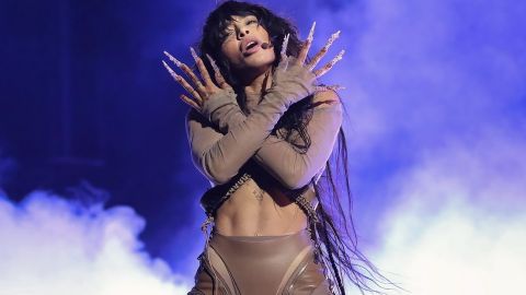 Співачка, яка підтримує Україну, зробила заяву про виступ на фестивалі друга Путіна