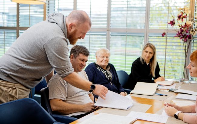 "В Украине начался "серебряный век" экономики": кого больше всего ищут работодатели сейчас