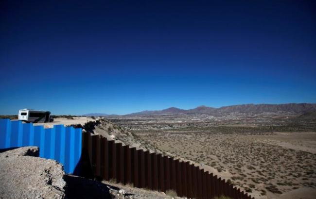 На будівництво стіни на кордоні США і Мексики виділили 20 млн доларів
