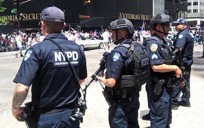 Полиция задержала подозреваемого в стрельбе в торговом центре Нью-Йорка