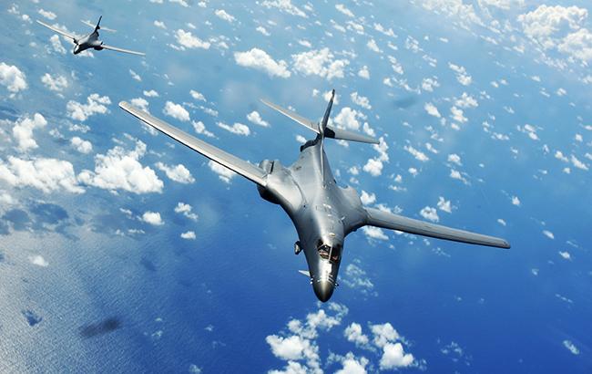 Бомбардувальники США здійснили політ поблизу КНДР