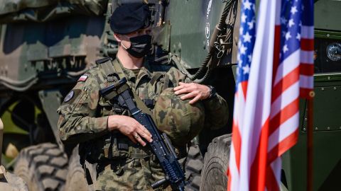США и Иран вторую ночь подряд обменялись ударами