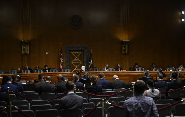 Далеки от сделки. В Сенате США не ожидают одобрения пакета помощи Украине в 2023 году