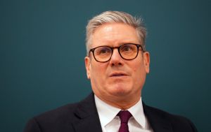 Британські банки проти передачі Україні 10,6 млрд доларів заморожених активів РФ, - FT