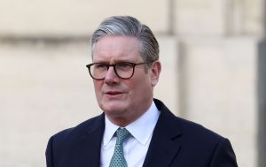 Британія вдарила санкціями по компанії, що транспортує понад 80% нафти РФ