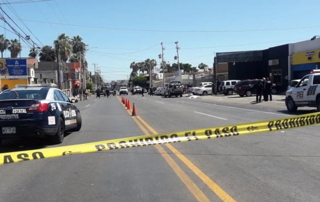 У Мексиці в результаті стрілянини біля школи загинули 5 поліцейських